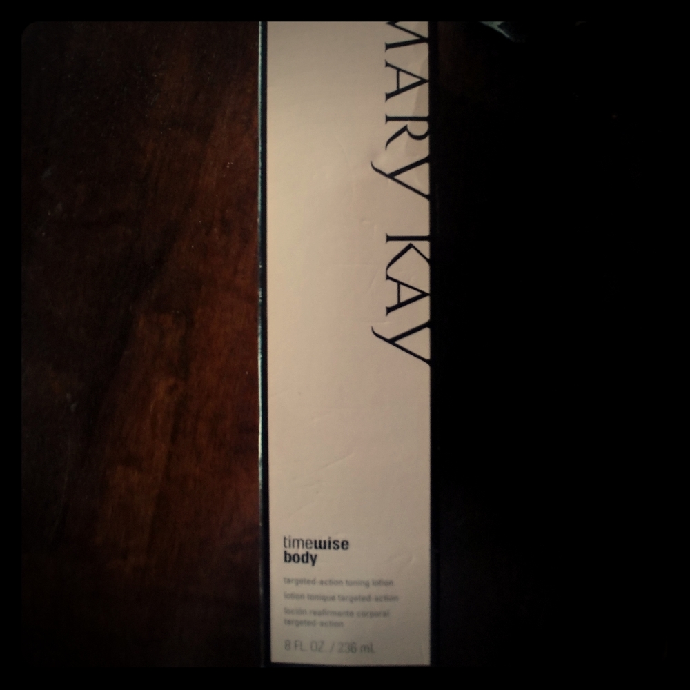 Toning body lotion